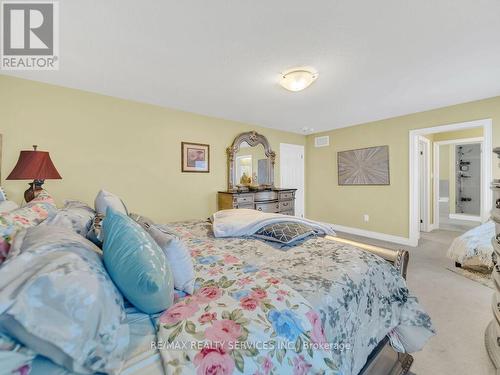 35 Wilmot Road, Brantford, ON - Indoor Photo Showing Bedroom