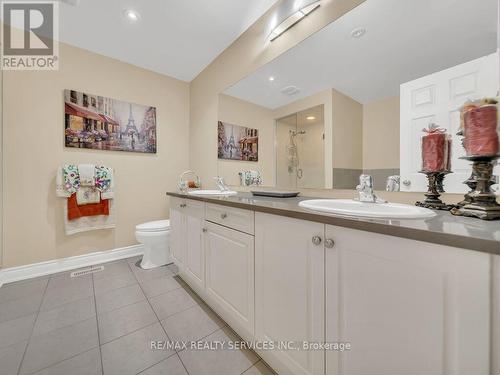 35 Wilmot Road, Brantford, ON - Indoor Photo Showing Bathroom