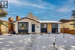 363 Templeside Circle NE  Calgary, AB T1Y 3M1