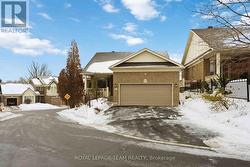 6 WATERFORD WAY  Ottawa, ON K2E 7V4