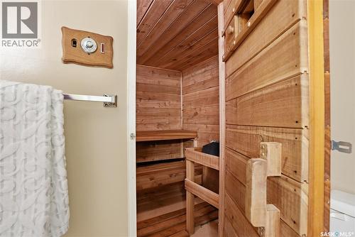 57 Moncton Place, Saskatoon, SK - Indoor Photo Showing Bathroom