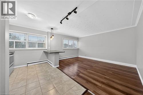 237 Mohawk Road E Unit# 8, Hamilton, ON - Indoor Photo Showing Other Room