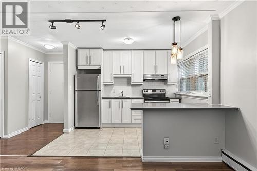 237 Mohawk Road E Unit# 8, Hamilton, ON - Indoor Photo Showing Kitchen With Upgraded Kitchen