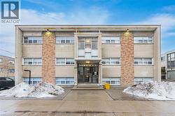 237 MOHAWK Road E Unit# 5  Hamilton, ON L9A 2H5