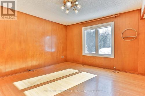 15 Manorhampton Drive, Toronto, ON - Indoor Photo Showing Other Room