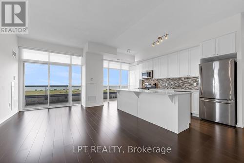 901 - 560 North Service Road N, Grimsby, ON - Indoor Photo Showing Kitchen With Upgraded Kitchen