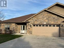 228 GREY STREET S Saugeen Shores, ON N0H 2L0