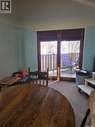 101 3Rd Street W, Leader, SK - Indoor