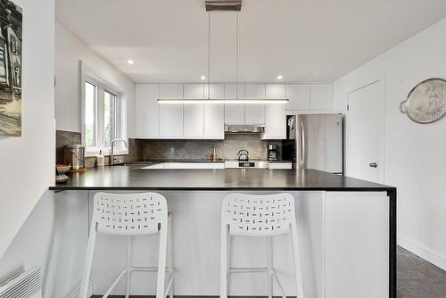 Cuisine - 654Z Av. Pine, Saint-Lambert, QC - Indoor Photo Showing Kitchen