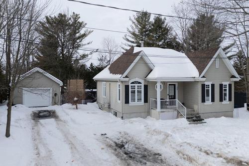 306 Rue des Forêts  Saint-Jean-Sur-Richelieu, QC J2W 2E4