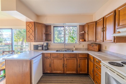354 Old Scott Rd, Salt Spring, BC 