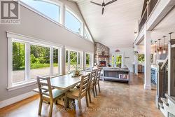 Plenty of windows for natural light - 