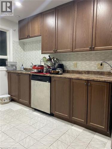 287 Blucher Road, Kitchener, ON - Indoor Photo Showing Kitchen