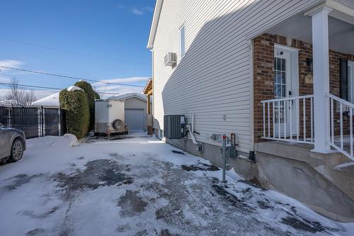 Garage - 1146 Rue De L'Acajou, Saint-Jérôme, QC - Outdoor