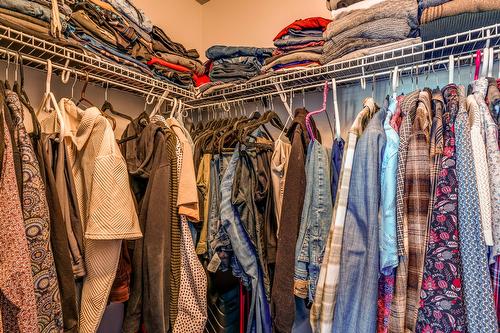 Walk-in closet - 1146 Rue De L'Acajou, Saint-Jérôme, QC - Indoor With Storage