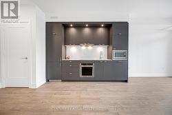 307 - 858 DUPONT STREET  Toronto, ON M6G 0C1