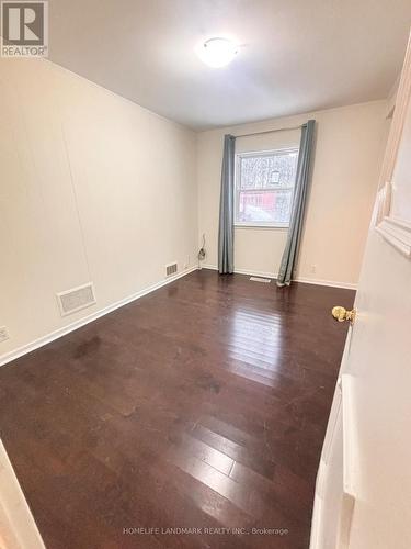 27 Arrowflight Drive, Markham, ON - Indoor Photo Showing Other Room