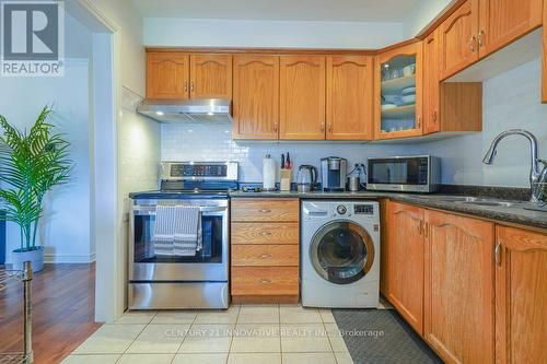 3066 Patrick Crescent, Mississauga, ON - Indoor