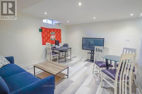 3066 Patrick Crescent, Mississauga, ON - Indoor