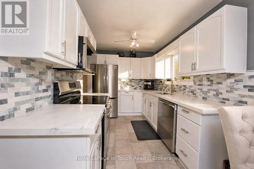 8 Cyril Martin Place, Severn (Coldwater), ON 