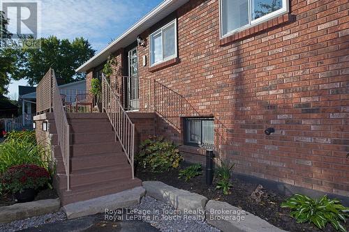 8 Cyril Martin Place, Severn (Coldwater), ON 