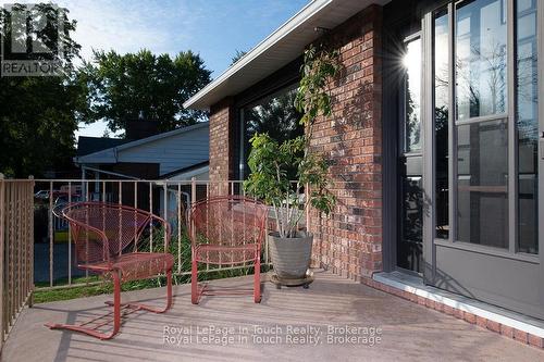 8 Cyril Martin Place, Severn (Coldwater), ON 
