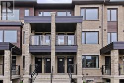 31 APPLETREE LANE  Barrie, ON L9J 0P1