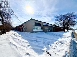 1B - 5 RACINE ROAD  Toronto, ON M9W 2Z2