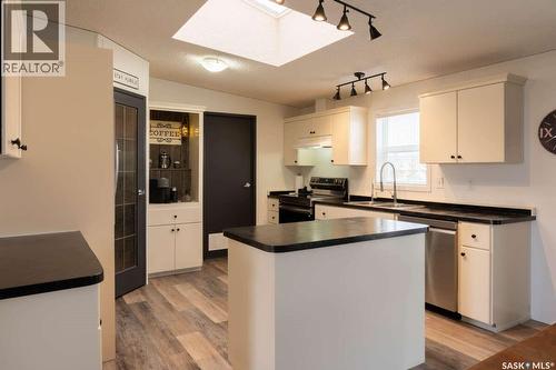 Range Road 2074, Estevan Rm No. 5, SK - Indoor Photo Showing Kitchen
