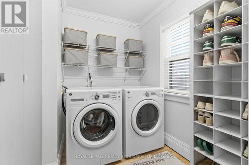 1161 Lockhart Road, Burlington, ON - Indoor Photo Showing Laundry Room