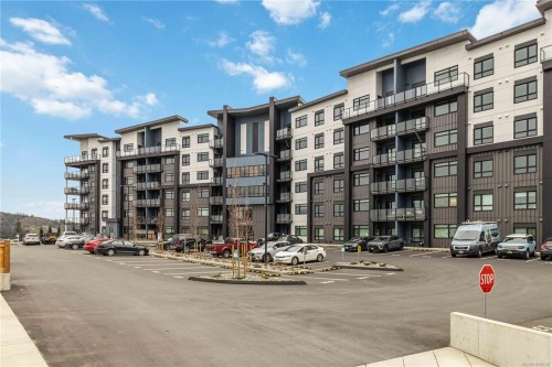 201-2390 City Gate Blvd  Langford, BC V9B 7E8