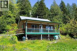 326 Grappler Inlet  Bamfield, BC V0R 1B0