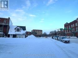 20-28 ERIE STREET  Stratford, ON N5A 2M4