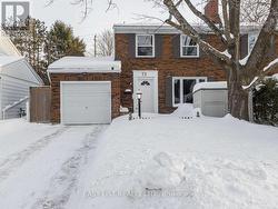 73 HOBART CRESCENT  Ottawa, ON K2H 5S3