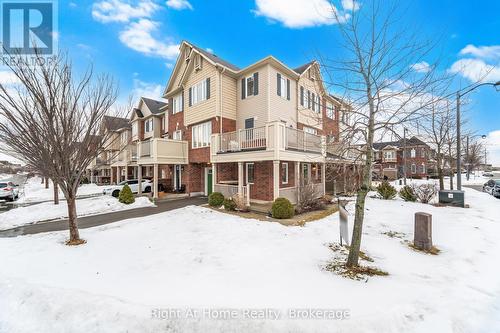 387 CAVANAGH LANE  Milton (Wi Willmott), ON L9T 8J9