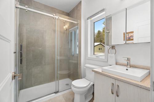Salle de bains - 7 Av. Du Parc, Gore, QC - Indoor Photo Showing Bathroom