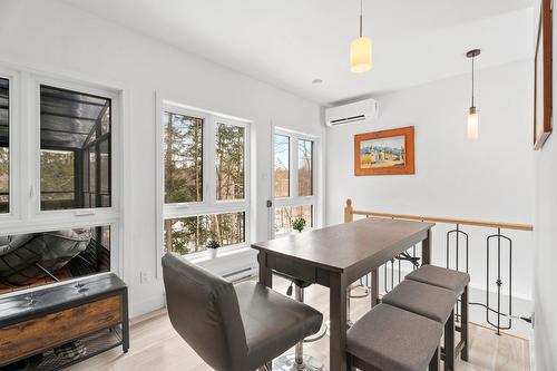 Salle à manger - 7 Av. Du Parc, Gore, QC - Indoor Photo Showing Dining Room