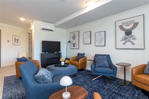 114-2390 City Gate Blvd, Langford, BC - Indoor Photo Showing Living Room