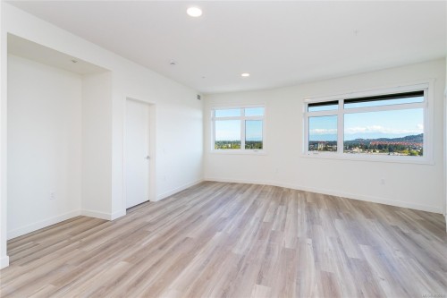 114-2390 City Gate Blvd, Langford, BC - Indoor