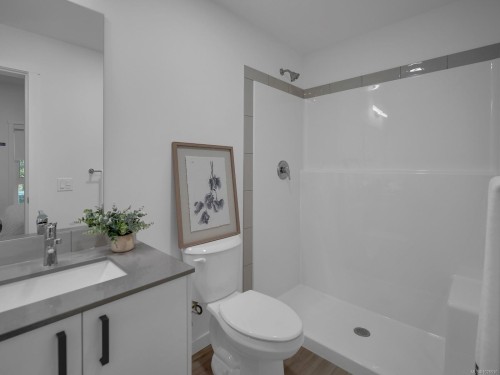 114-2390 City Gate Blvd, Langford, BC - Indoor Photo Showing Bathroom