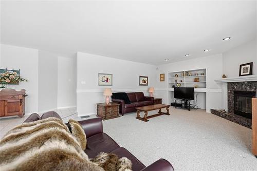 89 River Pointe Dr, Winnipeg, MB 