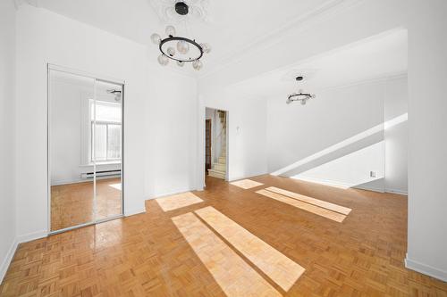 Salon - 2221 Rue St-Jacques, Montréal (Le Sud-Ouest), QC - Indoor Photo Showing Other Room