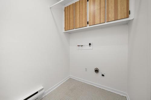 Salle de lavage - 2221 Rue St-Jacques, Montréal (Le Sud-Ouest), QC - Indoor Photo Showing Other Room