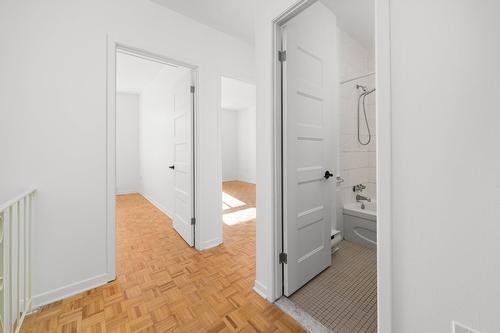 Hall d'entrée/Vestibule - 2221 Rue St-Jacques, Montréal (Le Sud-Ouest), QC - Indoor Photo Showing Other Room