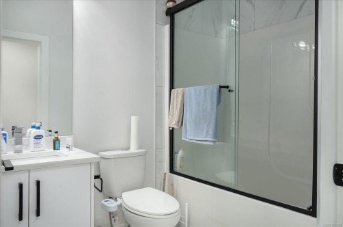 151 Sunview Rd, Nanaimo, BC 