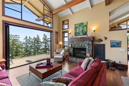 730 Treetops Spur, Sidney Island, BC 