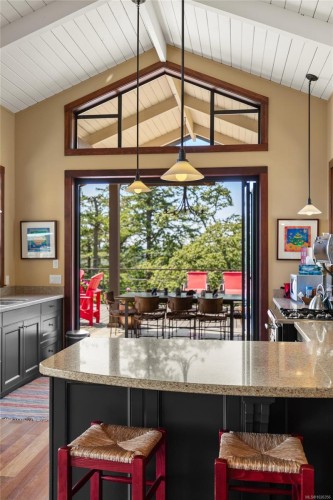 730 Treetops Spur, Sidney Island, BC 