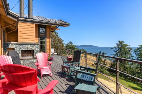 730 Treetops Spur, Sidney Island, BC 