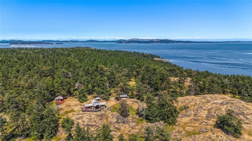 730 Treetops Spur, Sidney Island, BC 