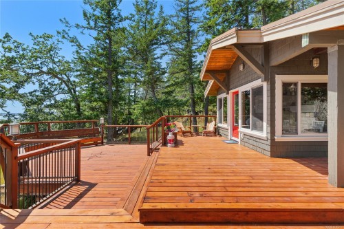 730 Treetops Spur, Sidney Island, BC 